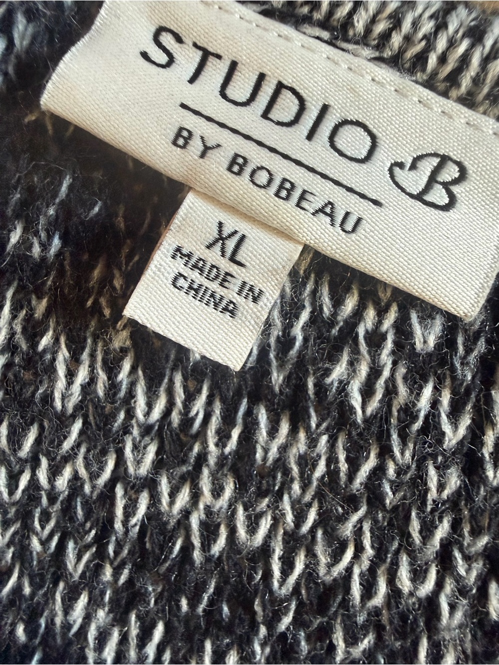 Open-Front Fringe Cardigan Sweater - Black & White - Picture 3 of 3